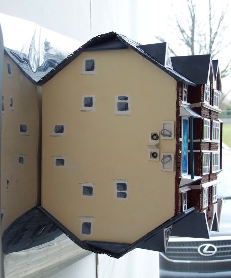 Myra Jago_Amaranta_Nopbody's Home_matchsticks,cocktail sticks, card, paint, glue (3)